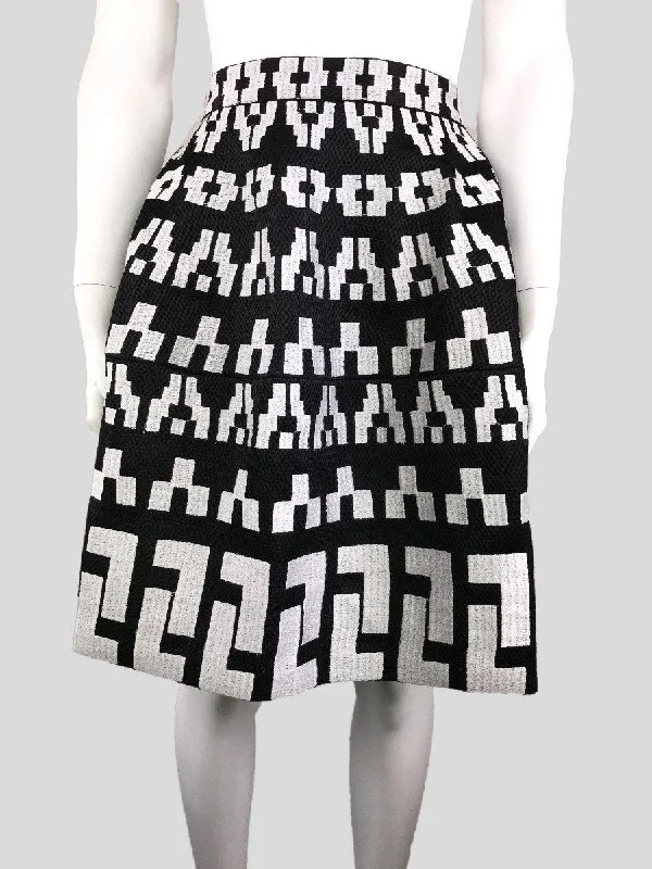 Elliatt Black And White Abstract Print Short Puff Skirt With Net Material Design X-Small chiffon skirt airy