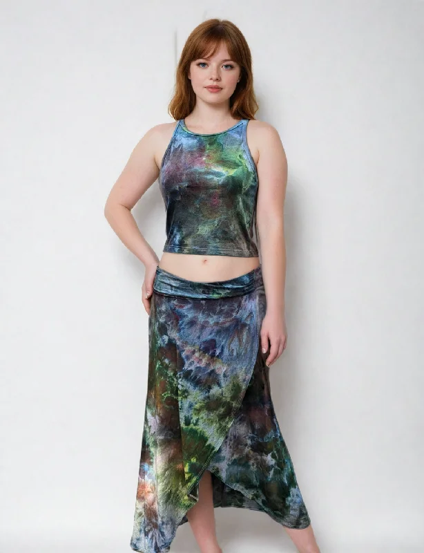 Large Tulip Skirt with Cropped High Neck Tank 2pc Set crew neck tank