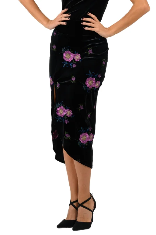 Embroidered Velvet Tango Skirt With Curved Slit silk skirt sleek