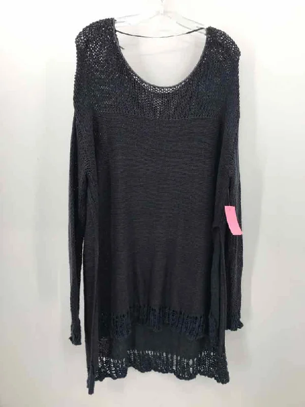 Pre-Owned Free People Navy Size Medium Sweater Seamless Knitted Crochet