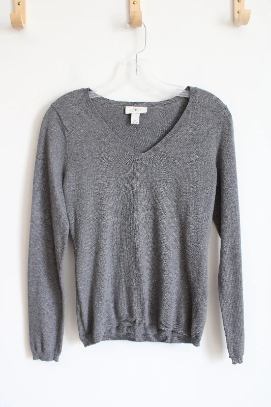 Ann Taylor LOFT Gray V-Neck Sweater | XS Stylish Fashionable Trendy