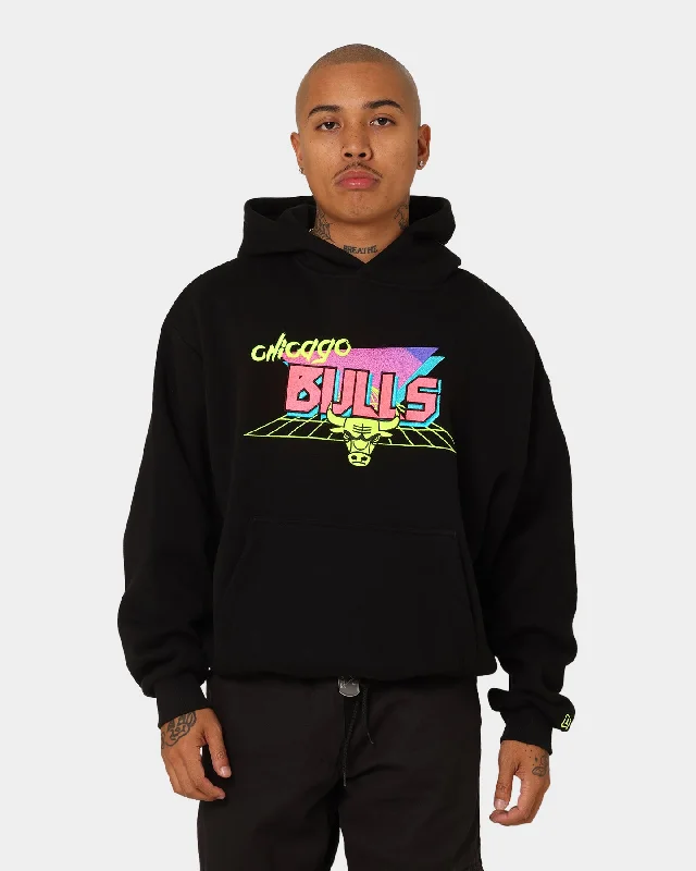 New Era Chicago Bulls Retro Arcade Hoodie Black Hoodie with Turtle Neck Cozy Winter