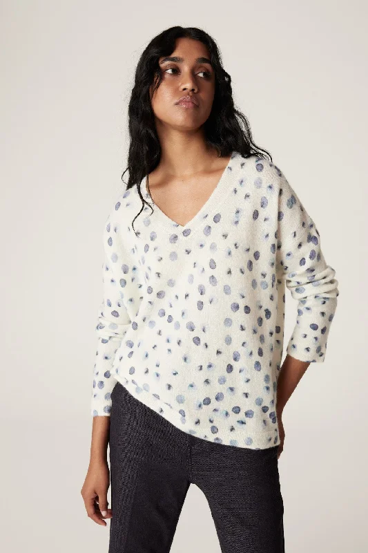 Luna V Neck Jumper - Luna Spot Thin Thick Dense