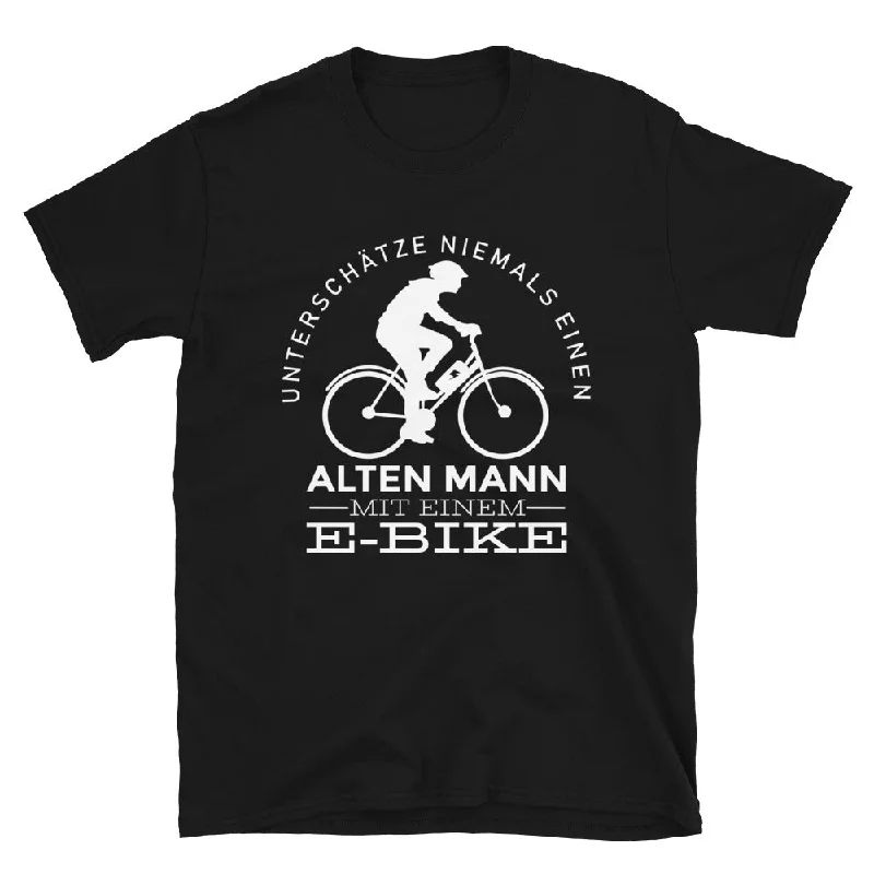 Alter Mann Mit Einem E-Bike - T-Shirt (Unisex) Hooded Caped Shawl Collar